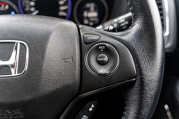 2017 Honda HR-V VTi-L