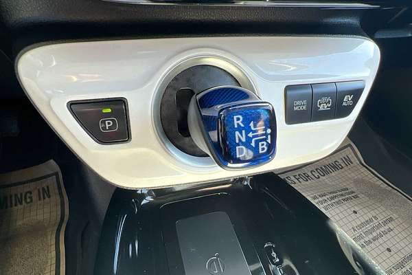 2017 Toyota Prius Advanced