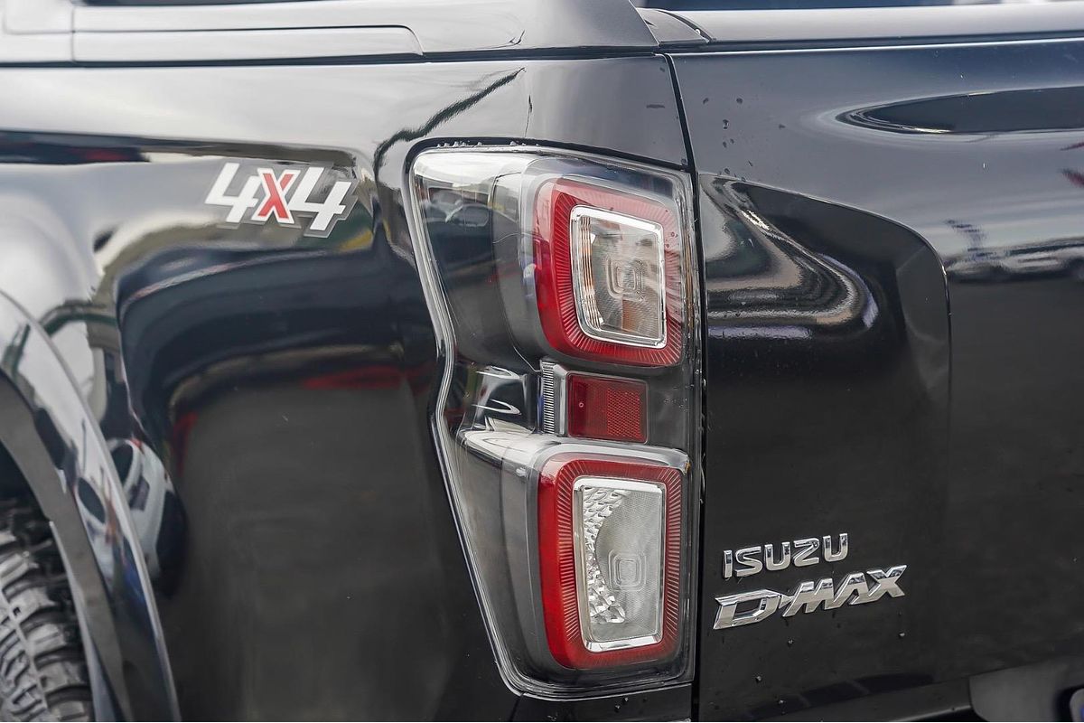 2022 Isuzu D-MAX X-TERRAIN 4X4