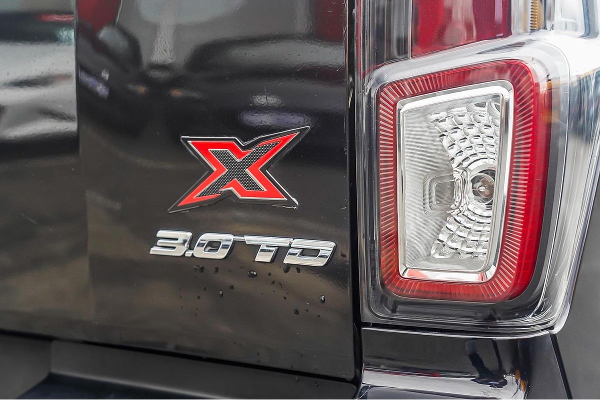 2022 Isuzu D-MAX X-TERRAIN 4X4