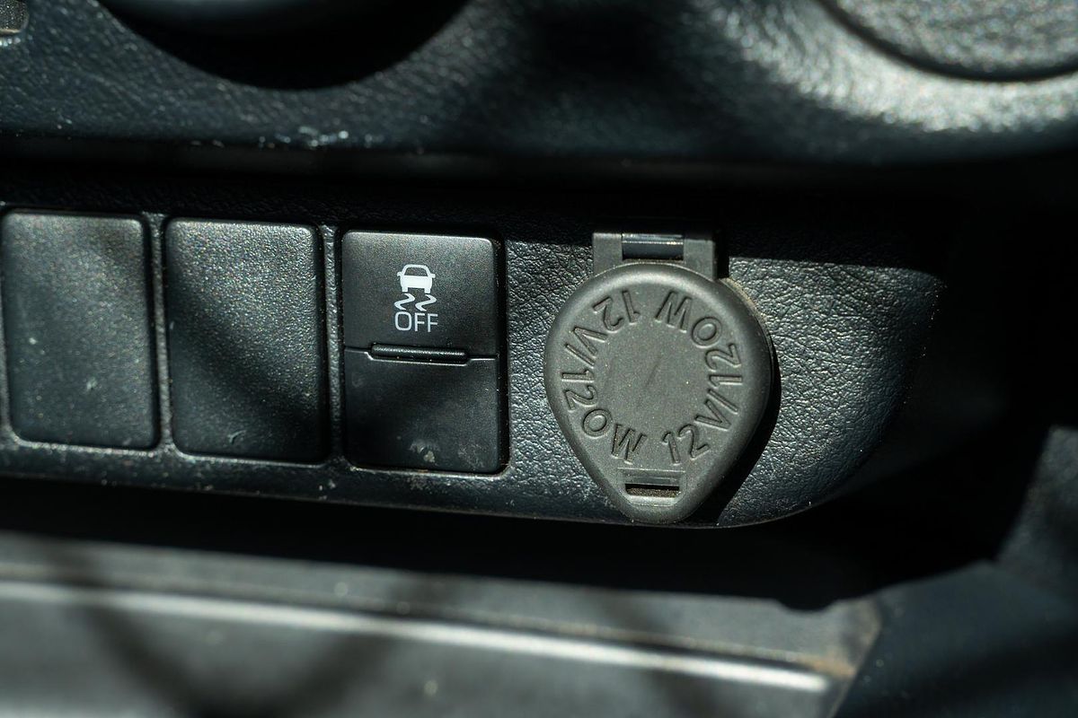 2021 Toyota Hilux Workmate TGN121R Rear Wheel Drive