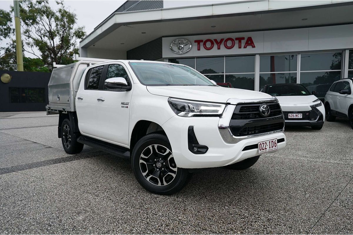 2023 Toyota Hilux SR5 GUN126R