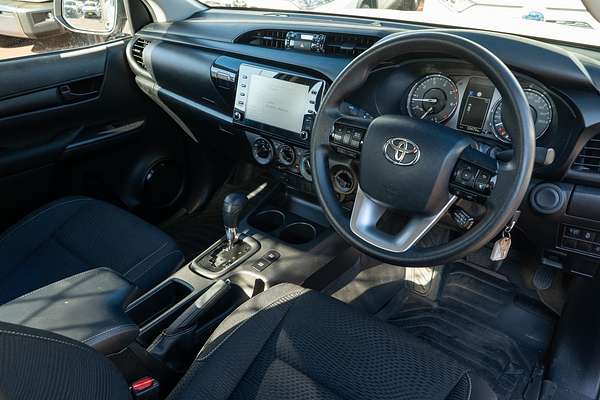 2021 Toyota Hilux SR GUN126R 4X4