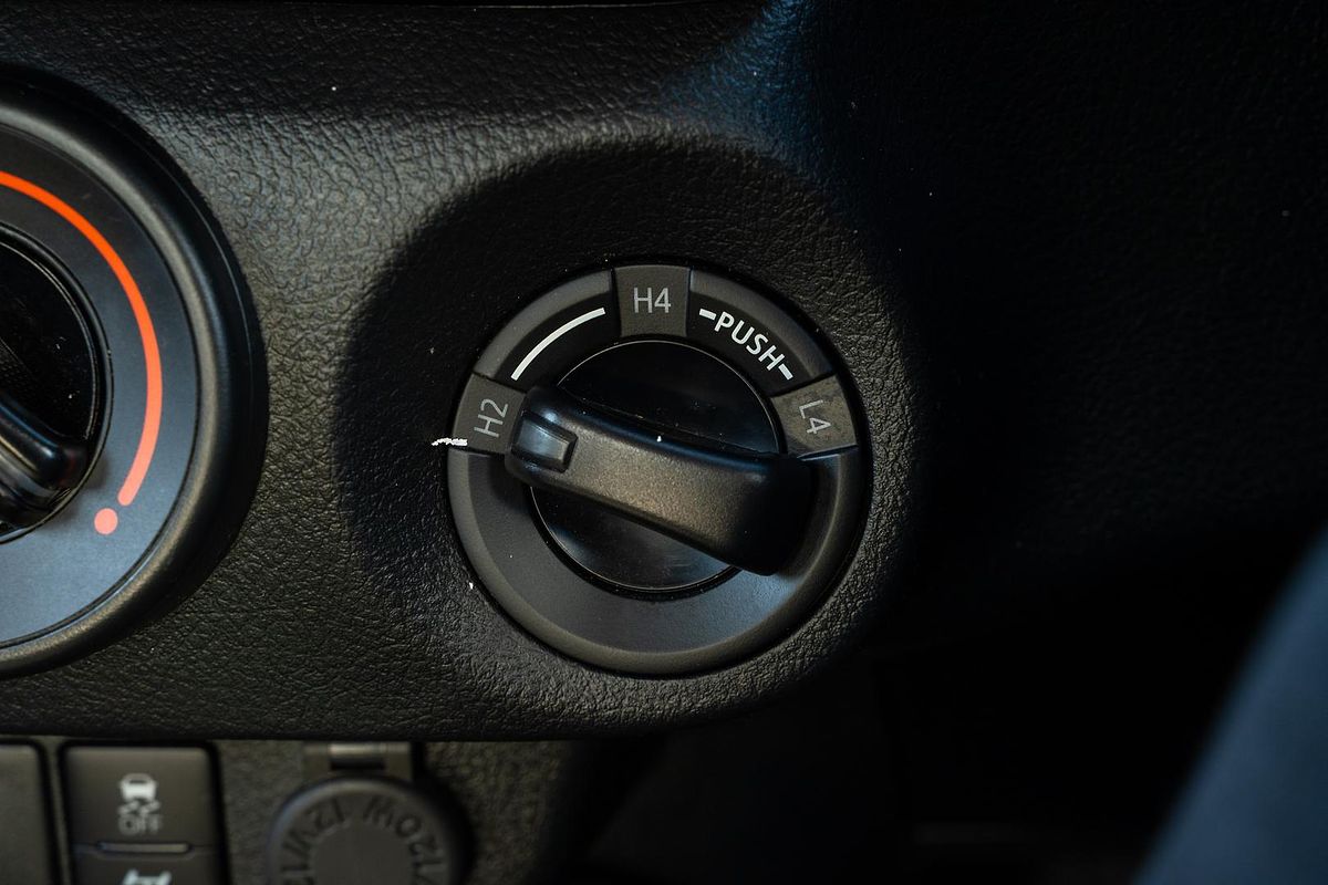 2021 Toyota Hilux SR GUN126R 4X4