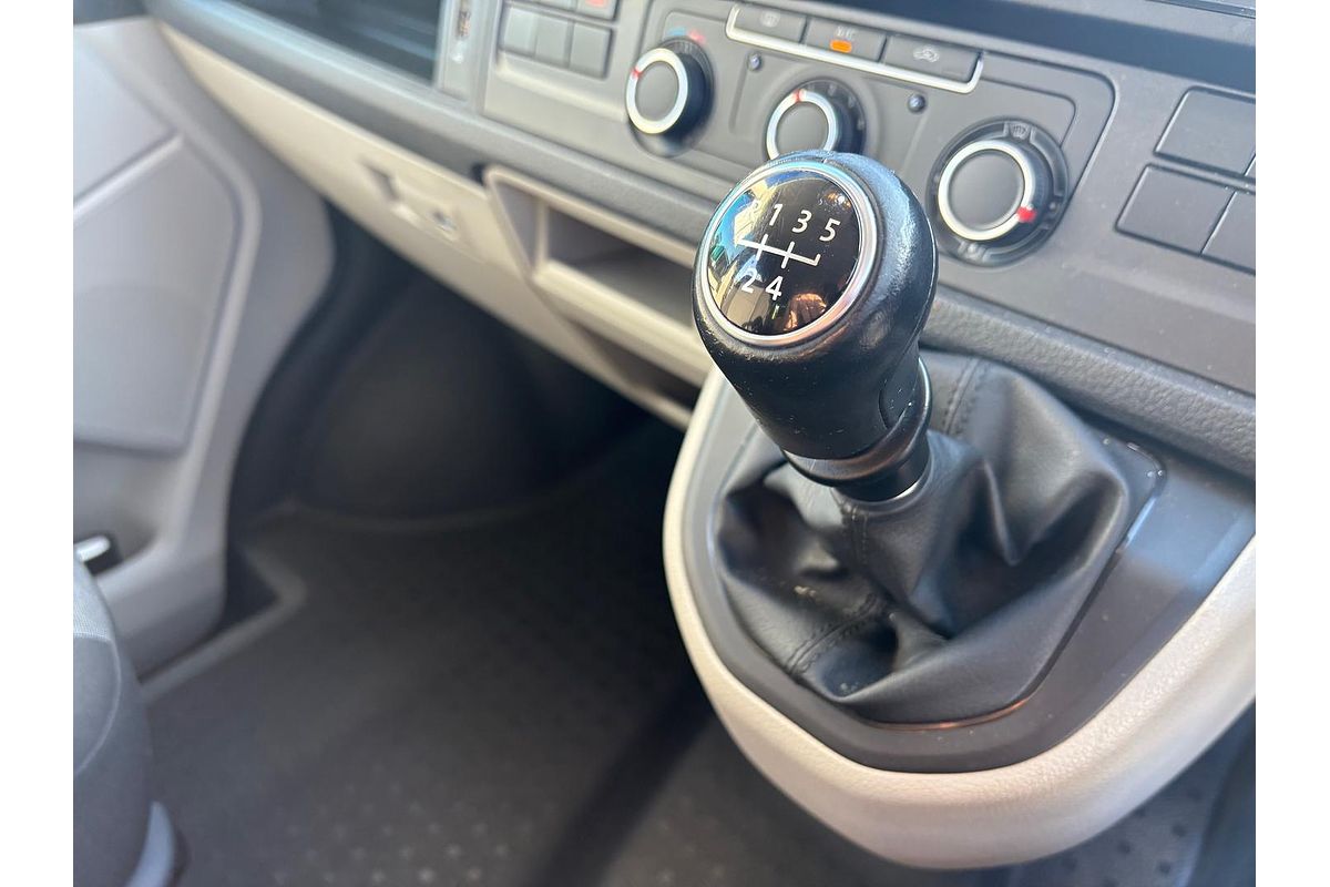 2017 Volkswagen Transporter TDI340 T6 SWB