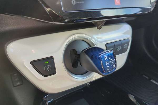 2018 Toyota Prius Advanced