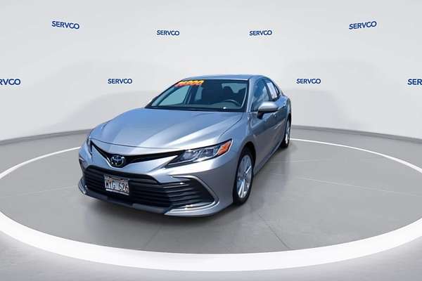 2024 Toyota Camry LE