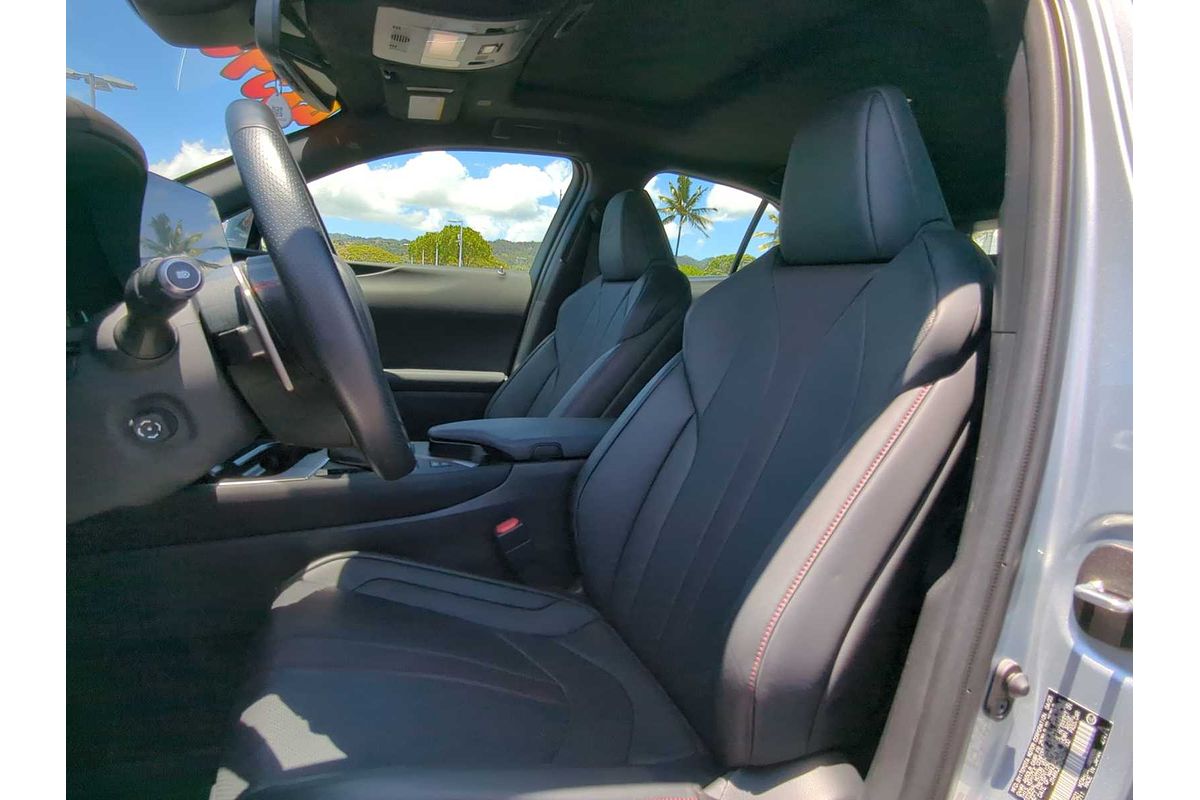 2024 Lexus UX UX 250h F SPORT Handling