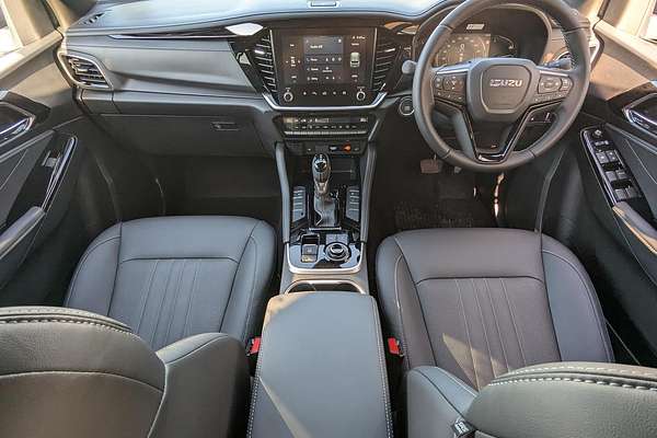 2025 Isuzu MU-X LS-T