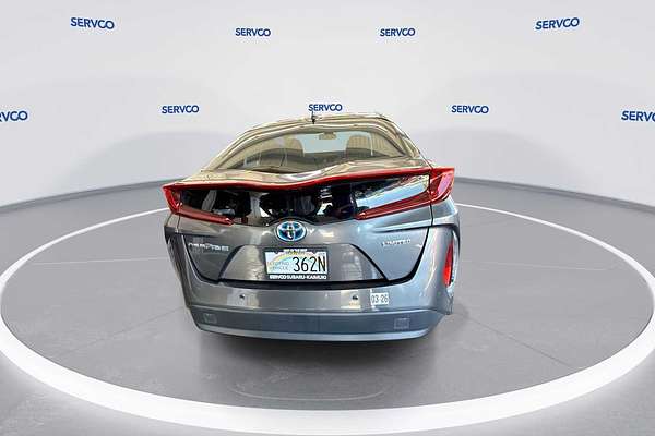2020 Toyota Prius Limited