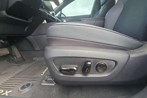 2023 Lexus RX F SPORT Handling