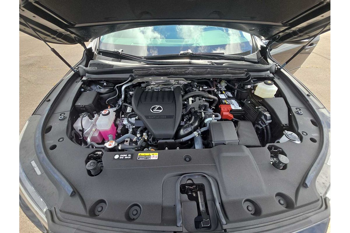 2023 Lexus RX F SPORT Handling