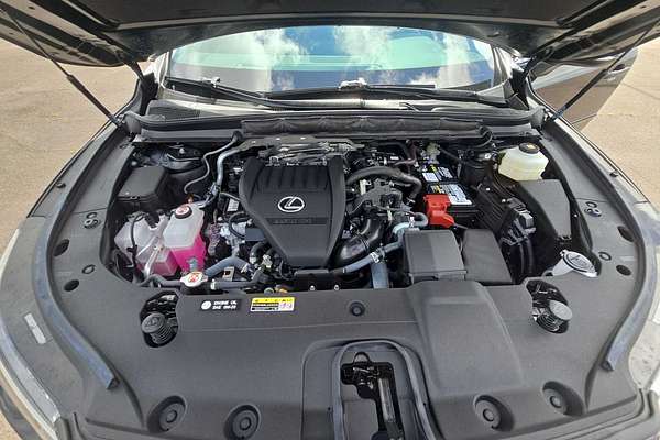 2023 Lexus RX F SPORT Handling