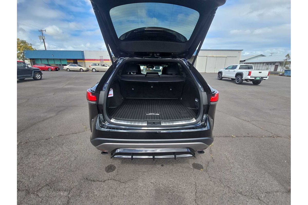 2023 Lexus RX F SPORT Handling
