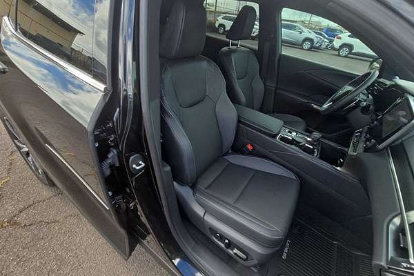 2023 Lexus RX F SPORT Handling