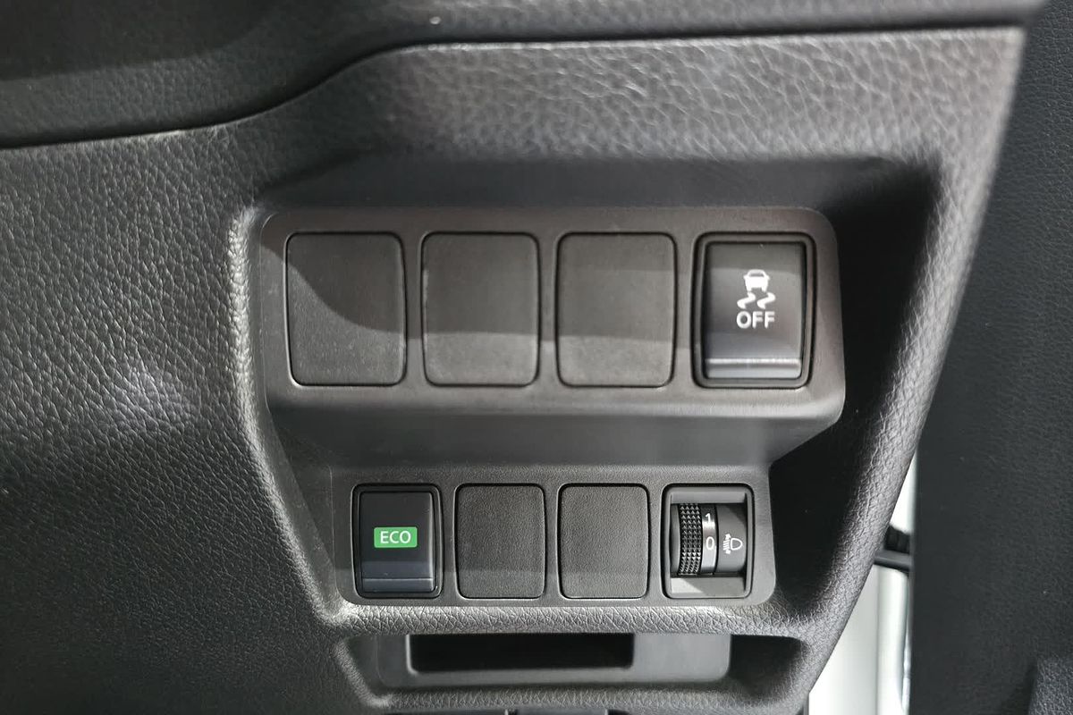 2022 Nissan X-TRAIL X-TRAIL ST (2WD) XT2PAST2