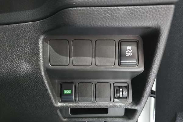 2022 Nissan X-TRAIL X-TRAIL ST (2WD) XT2PAST2