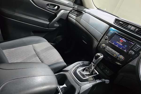 2022 Nissan X-TRAIL X-TRAIL ST (2WD) XT2PAST2