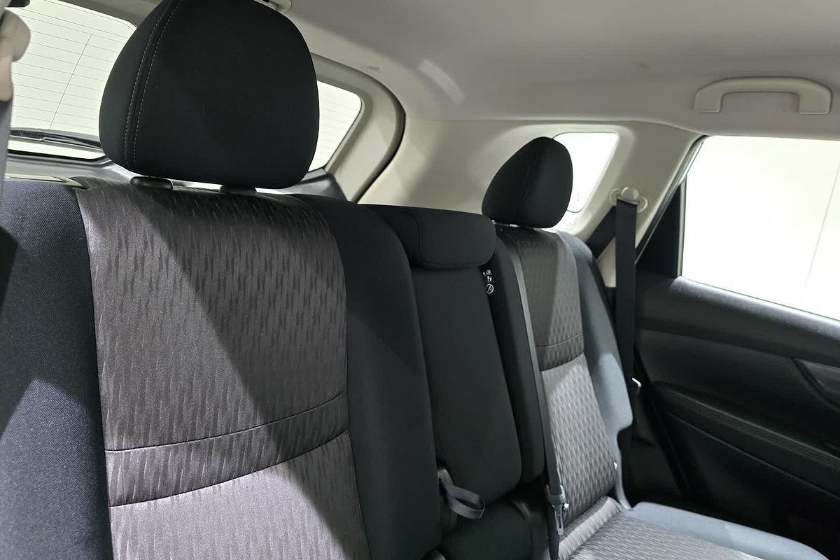 2022 Nissan X-TRAIL X-TRAIL ST (2WD) XT2PAST2