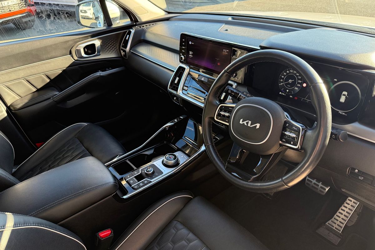 2022 Kia Sorento GT-Line MQ4