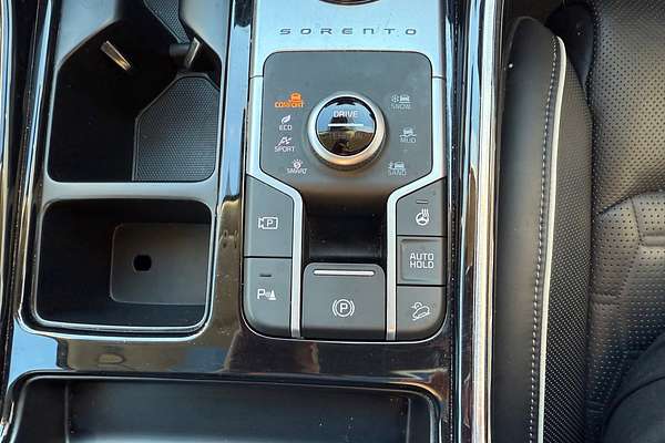 2022 Kia Sorento GT-Line MQ4