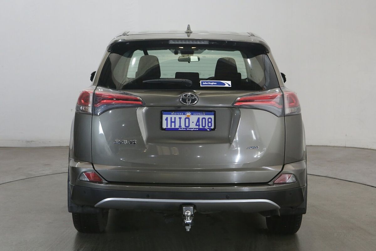 2017 Toyota RAV4 GX ASA44R