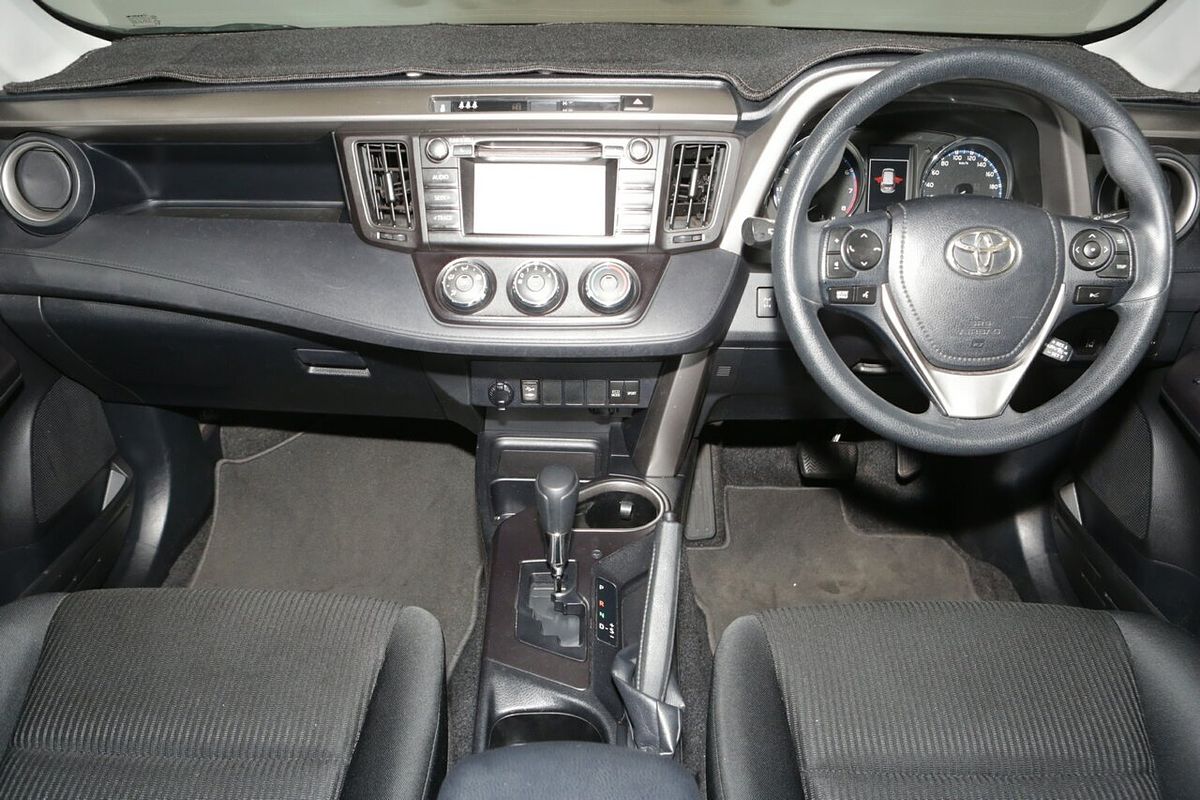2017 Toyota RAV4 GX ASA44R