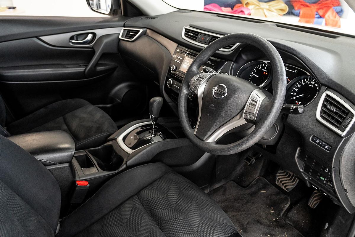 2016 Nissan X-TRAIL ST T32