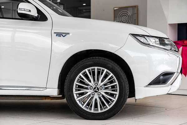 2019 Mitsubishi Outlander PHEV ES ADAS ZL