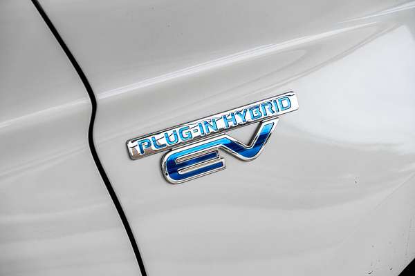 2019 Mitsubishi Outlander PHEV ES ADAS ZL