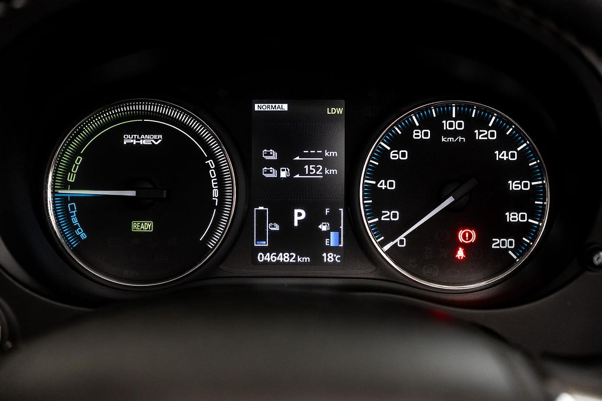 2019 Mitsubishi Outlander PHEV ES ADAS ZL