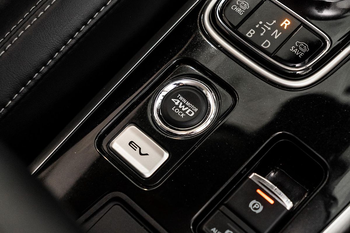 2019 Mitsubishi Outlander PHEV ES ADAS ZL