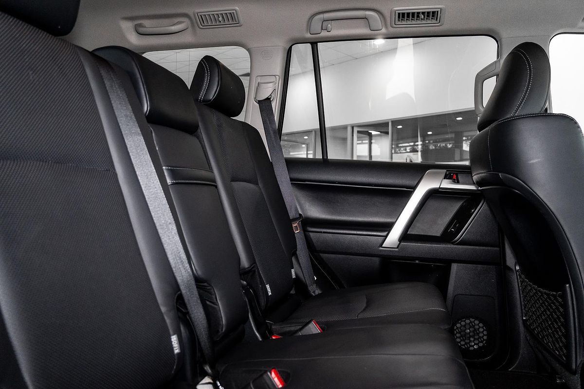 2023 Toyota Landcruiser Prado VX GDJ150R