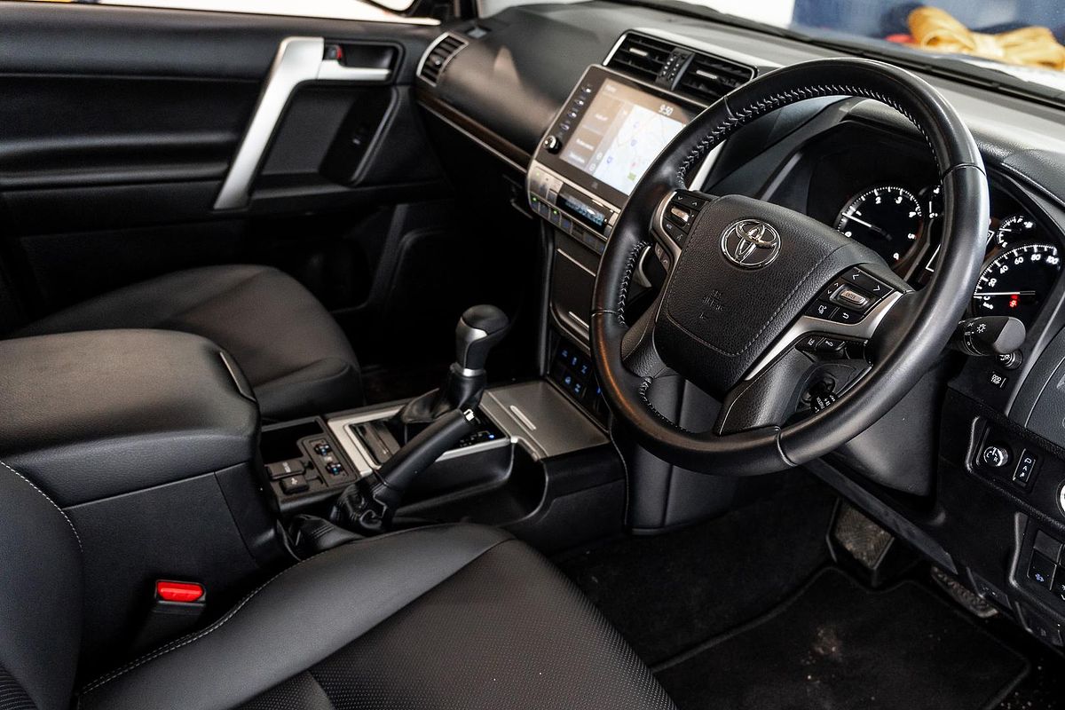 2023 Toyota Landcruiser Prado VX GDJ150R