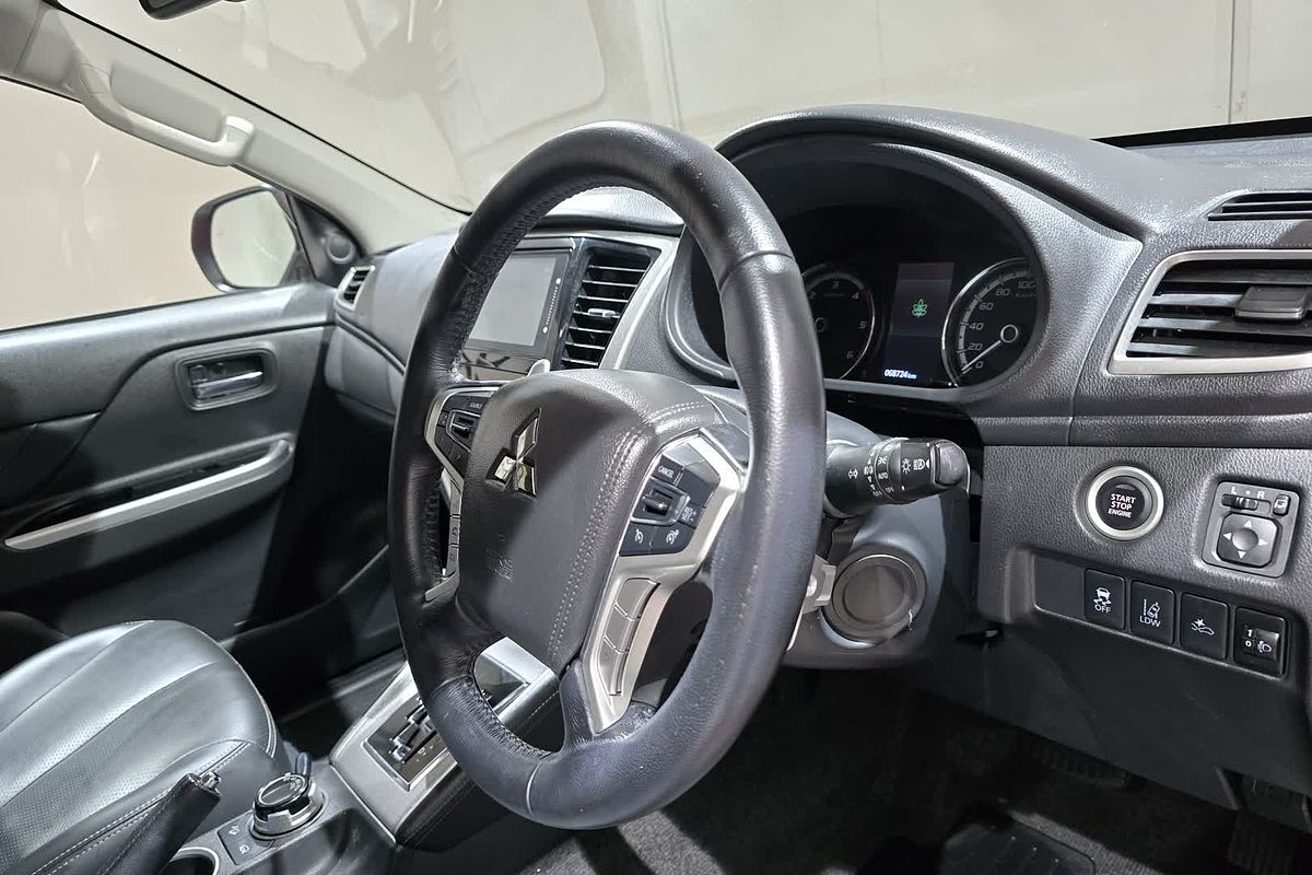 2022 Mitsubishi Triton GSR MR 4X4