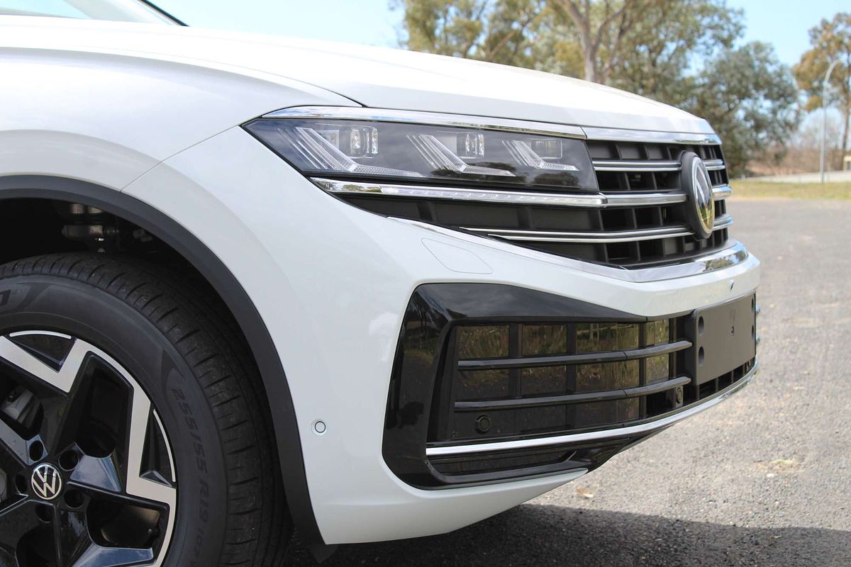 2025 Volkswagen Touareg 170TDI RC