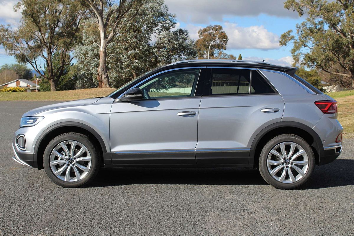 2025 Volkswagen T-Roc 110TSI Style D11