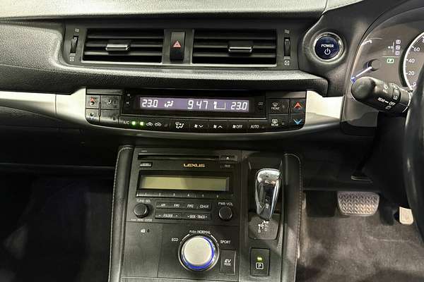 2011 Lexus CT CT200h F Sport ZWA10R