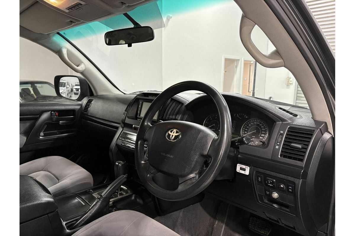 2009 Toyota Landcruiser GXL VDJ200R