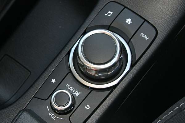 2017 Mazda 2 Maxx DJ Series
