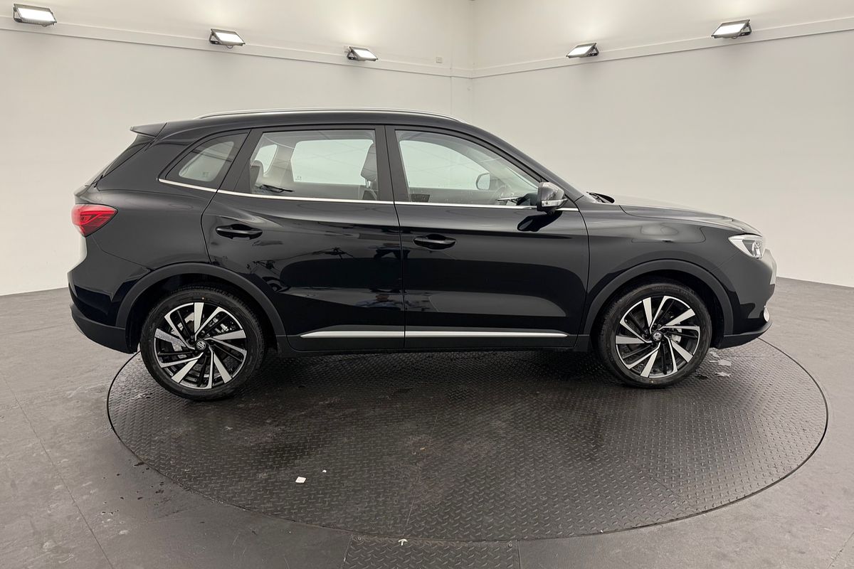 2025 MG ZS Essence Turbo ZS32