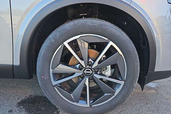 2024 Nissan QASHQAI ST-L J12
