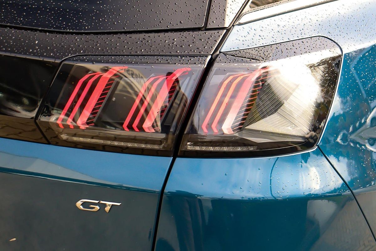 2022 Peugeot 3008 GT P84