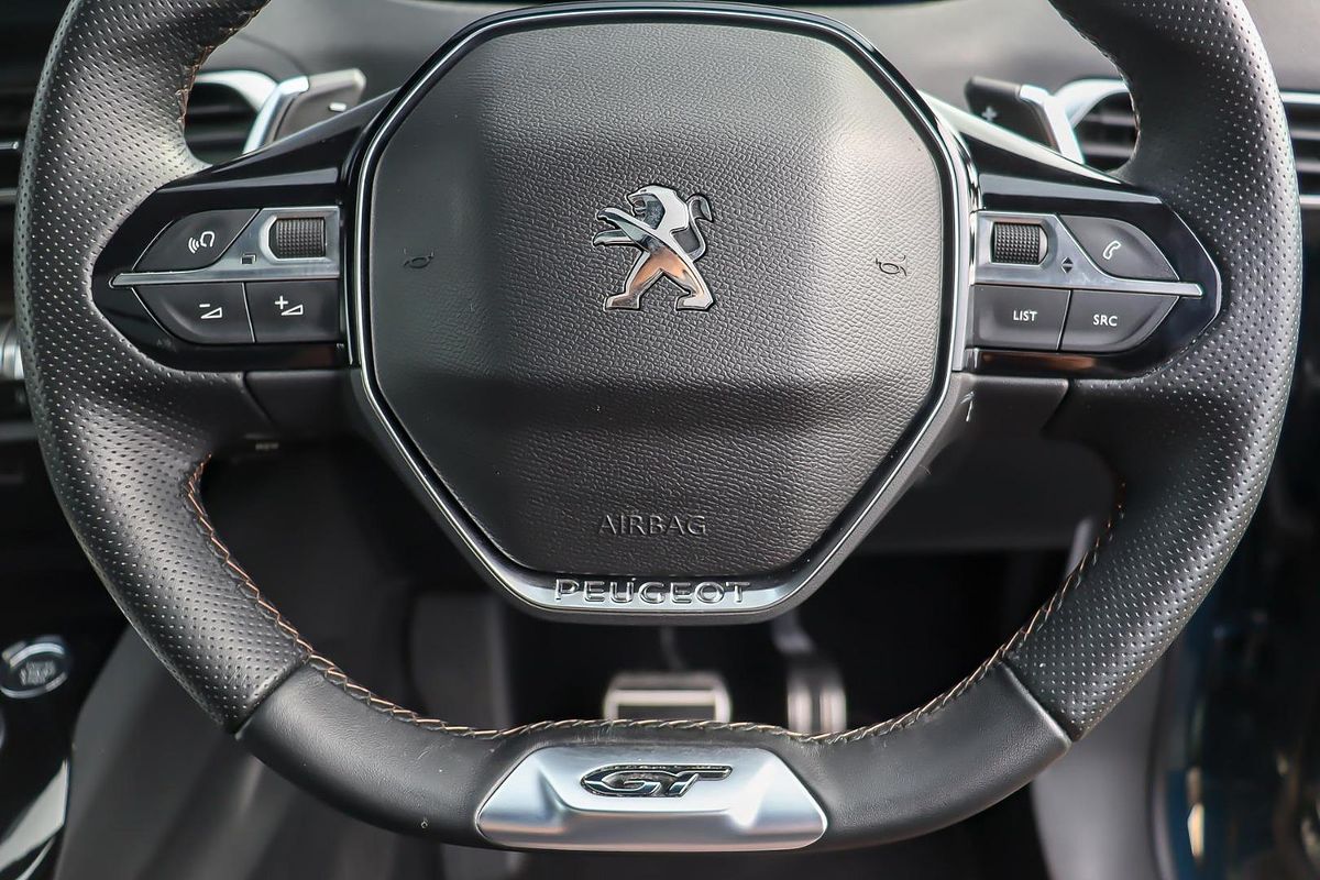 2022 Peugeot 3008 GT P84