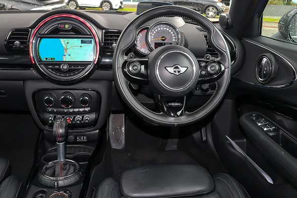 2017 MINI Clubman Cooper S F54