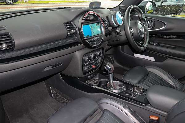 2017 MINI Clubman Cooper S F54