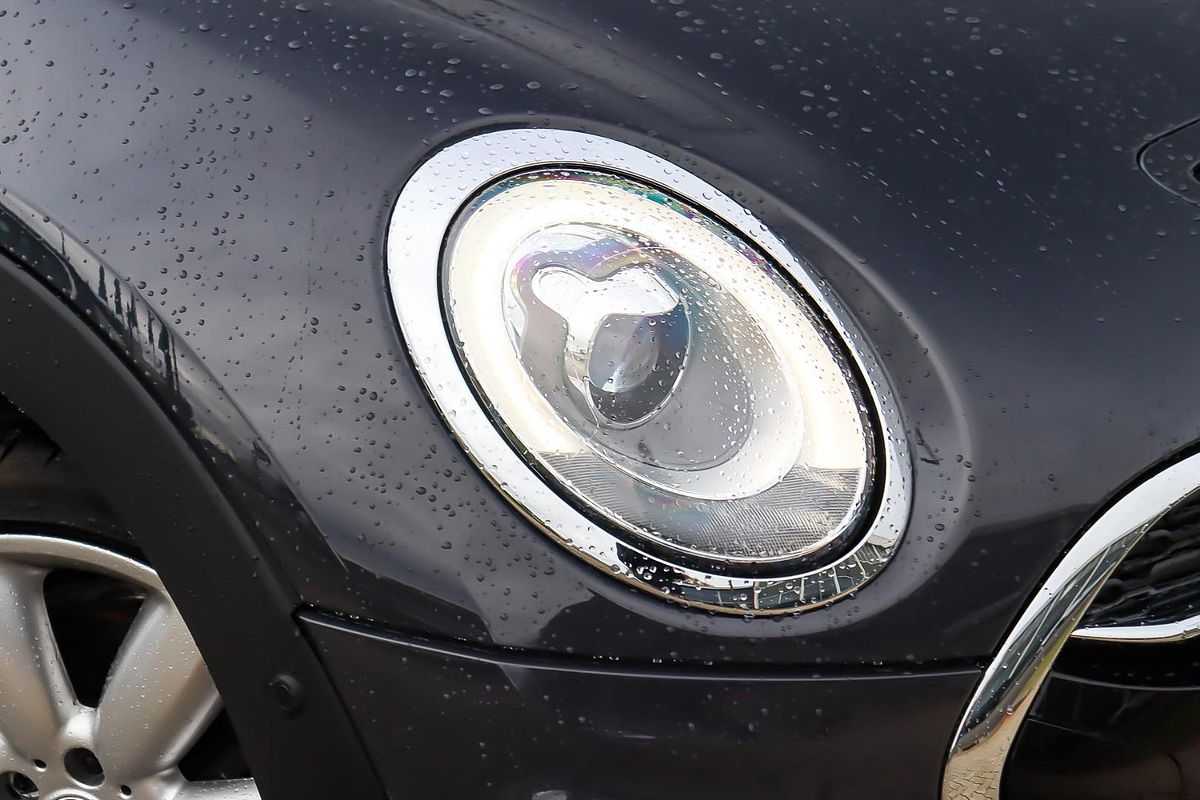 2017 MINI Clubman Cooper S F54