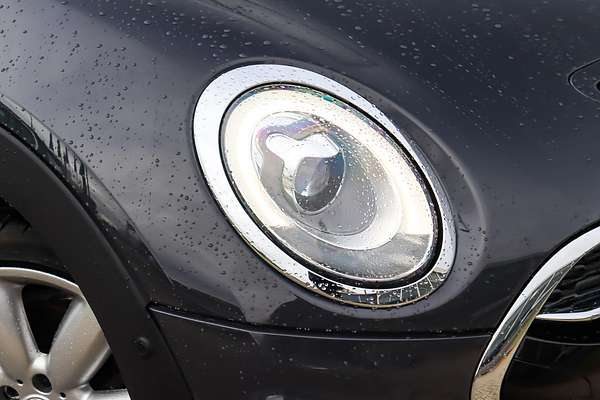 2017 MINI Clubman Cooper S F54