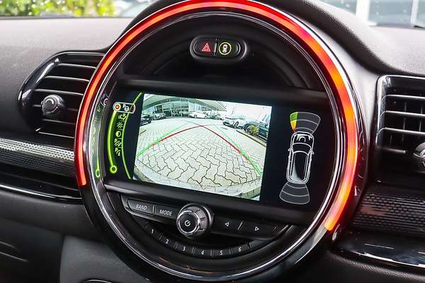 2017 MINI Clubman Cooper S F54