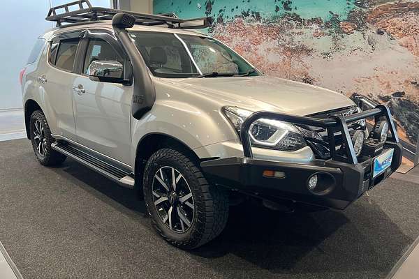 2019 Isuzu MU-X LS-T